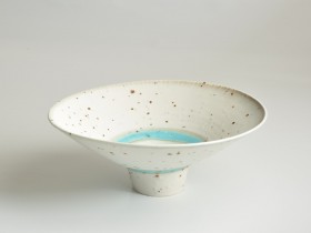 Grogged porcelain bowl 24.5cm diameter.